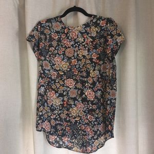 High-Lo Floral Top NWT